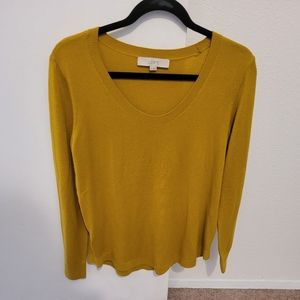 Size medium LOFT dark yellow sweater 💛